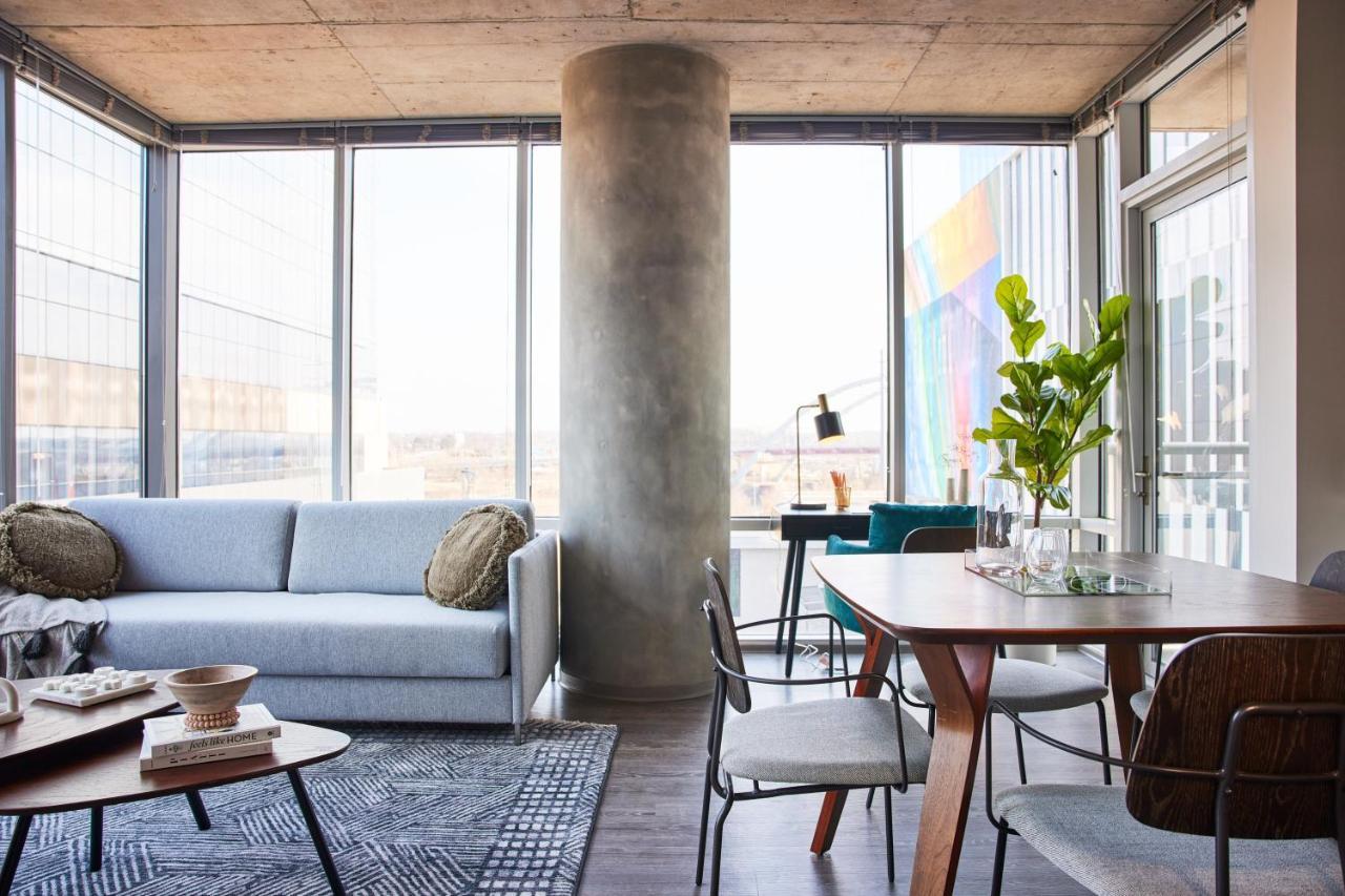 Placemakr Premier Sobro Nashville Exteriör bild The interior of a typical apartment at The Standard East Village