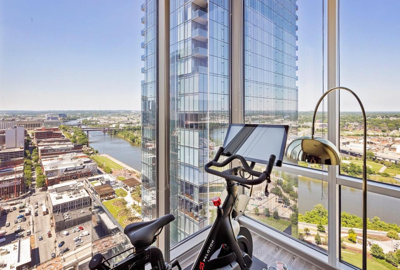 Placemakr Premier Sobro Nashville Exteriör bild Peloton bike in a home
